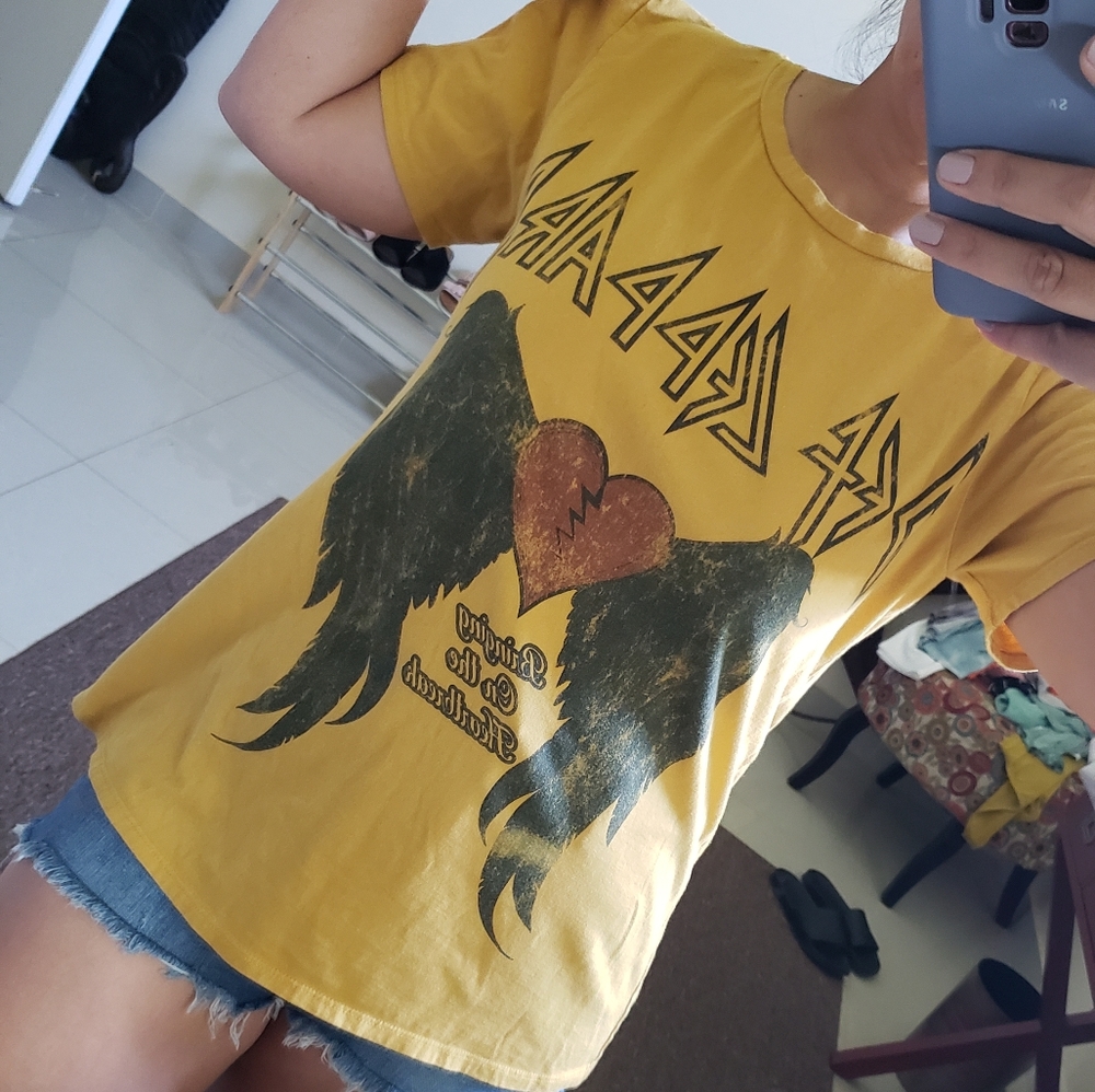 band tee graphic